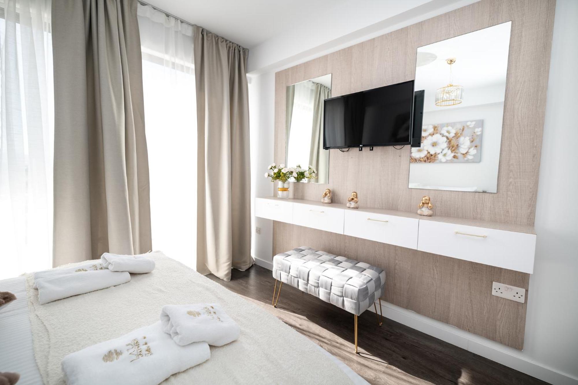 Lazuli Beachfront Sea View Ap144 Larnaca Zewnętrze zdjęcie