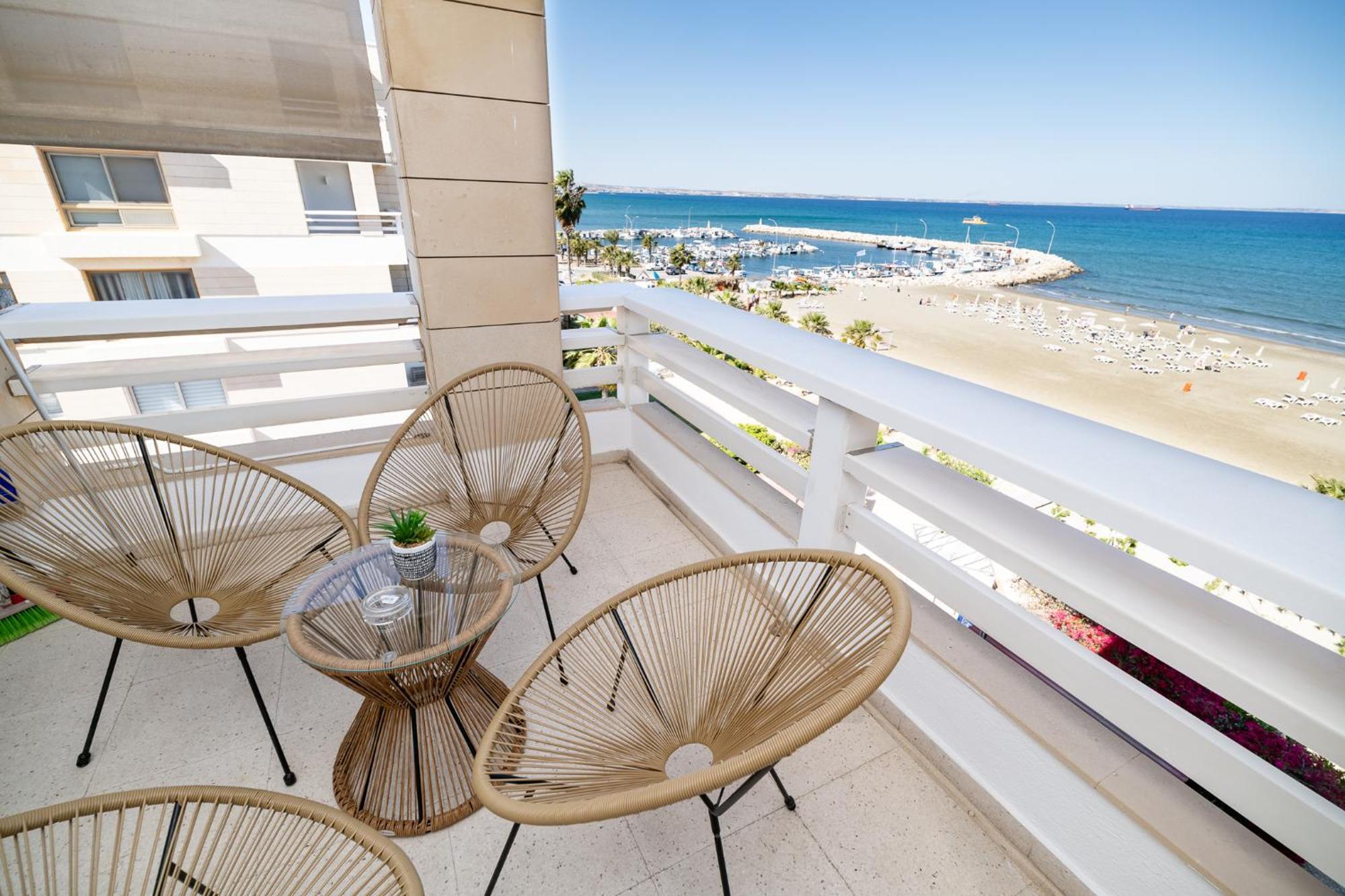 Lazuli Beachfront Sea View Ap144 Larnaca Zewnętrze zdjęcie
