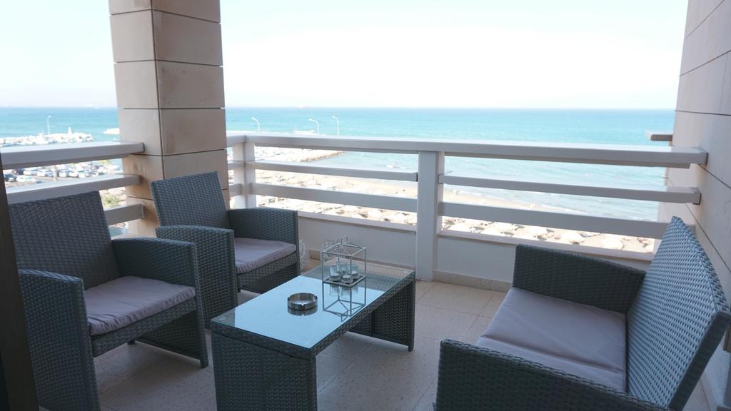 Lazuli Beachfront Sea View Ap144 Larnaca Zewnętrze zdjęcie